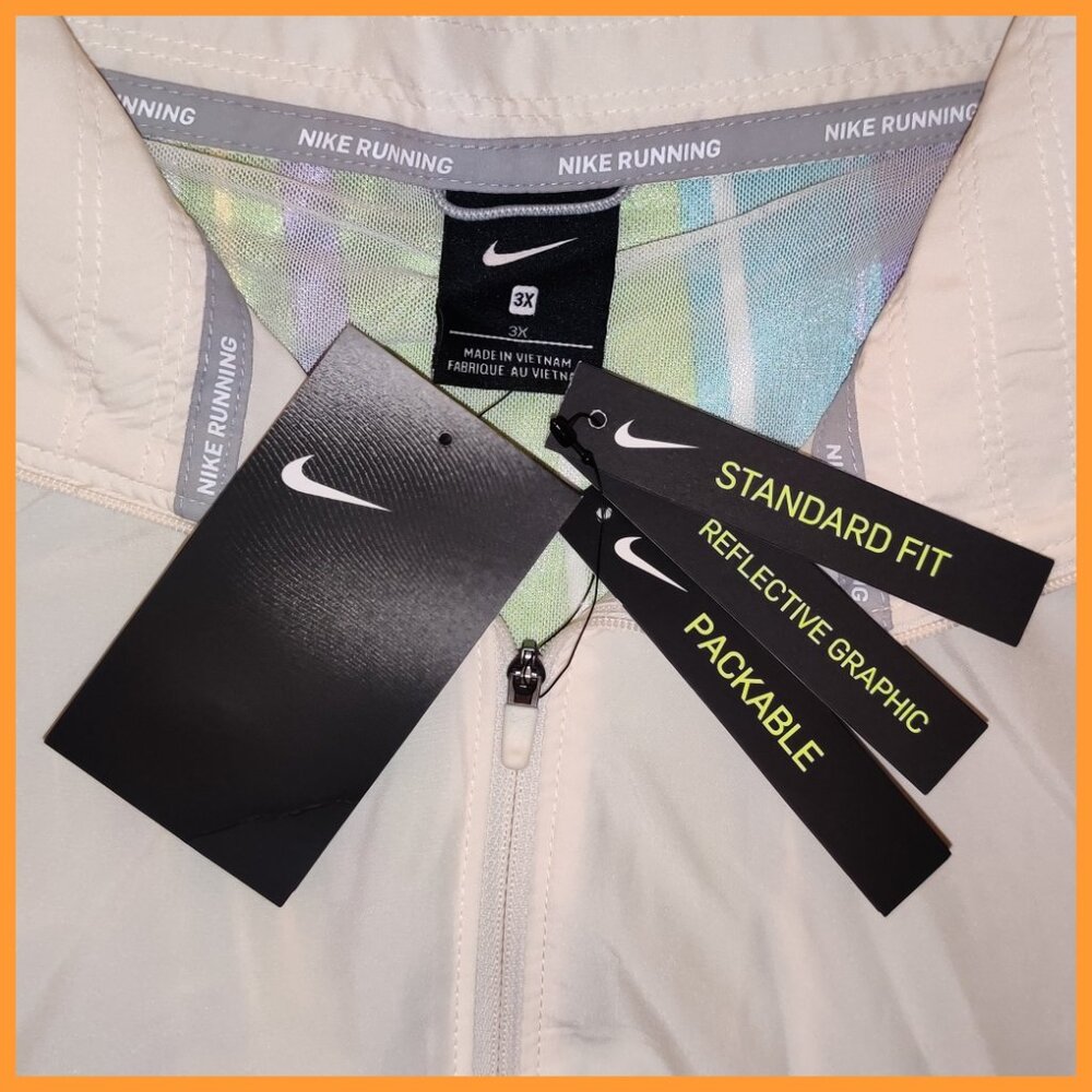 NWT Nike Icon Clash Packable Running Jacket CU8416-110 Beige Women's Plus 3X - Picture 12 of 16